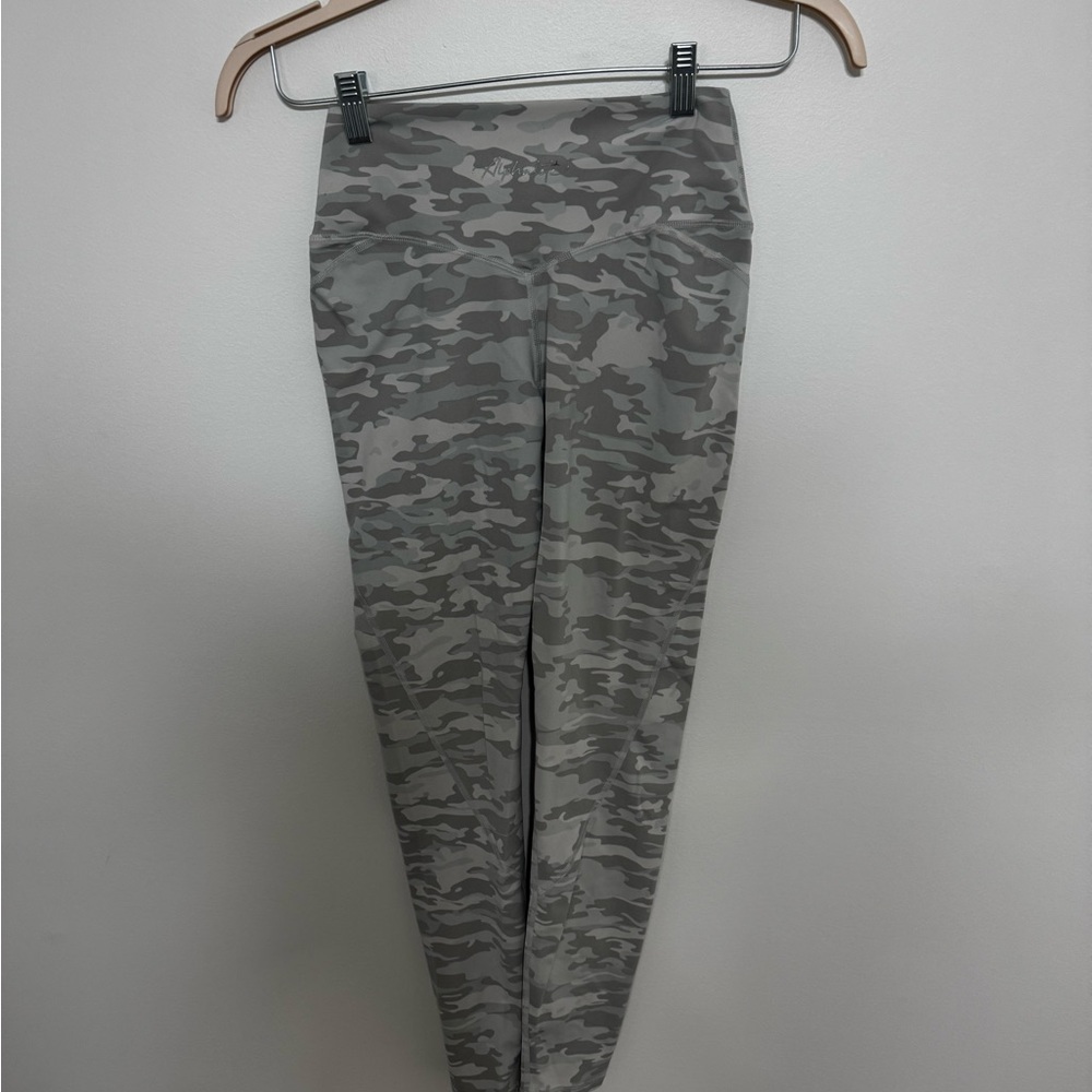 Alphalete Urban Camo Leggings